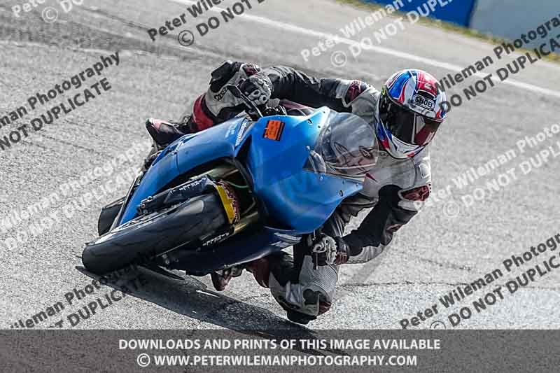 donington no limits trackday;donington park photographs;donington trackday photographs;no limits trackdays;peter wileman photography;trackday digital images;trackday photos